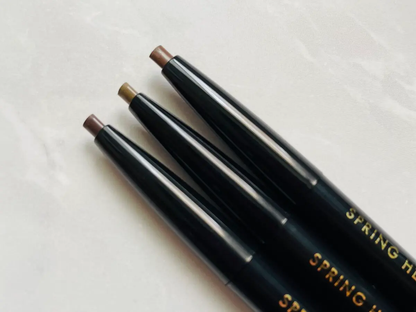 Bút chì kẻ chân mày Koji Spring Heart Eyebrow Pencil - Beauty Addict